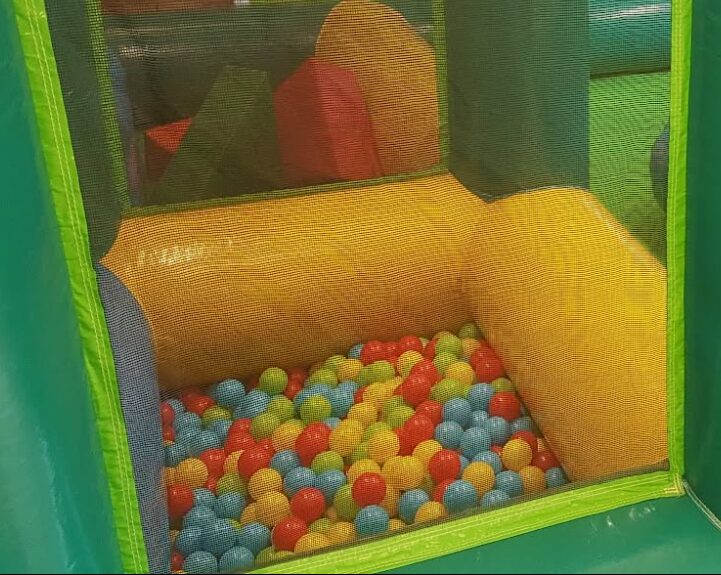 Ball pool